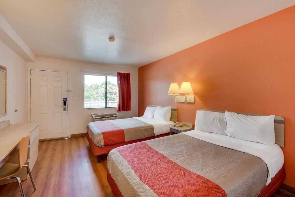 Motel 6-Columbus, Oh - West المظهر الخارجي الصورة