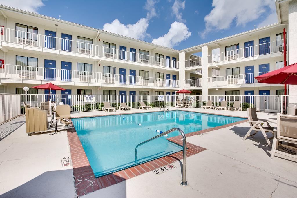 Motel 6-Columbus, Oh - West المظهر الخارجي الصورة