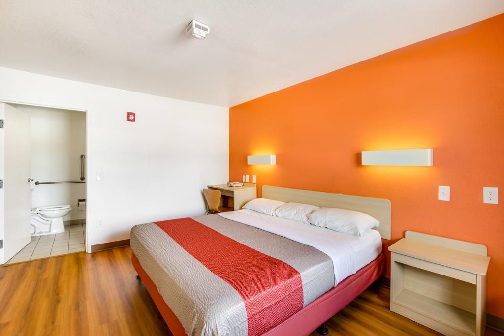 Motel 6-Columbus, Oh - West المظهر الخارجي الصورة