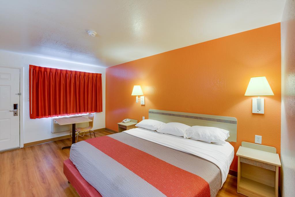 Motel 6-Columbus, Oh - West المظهر الخارجي الصورة