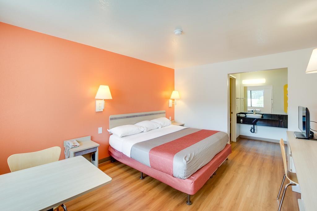 Motel 6-Columbus, Oh - West المظهر الخارجي الصورة