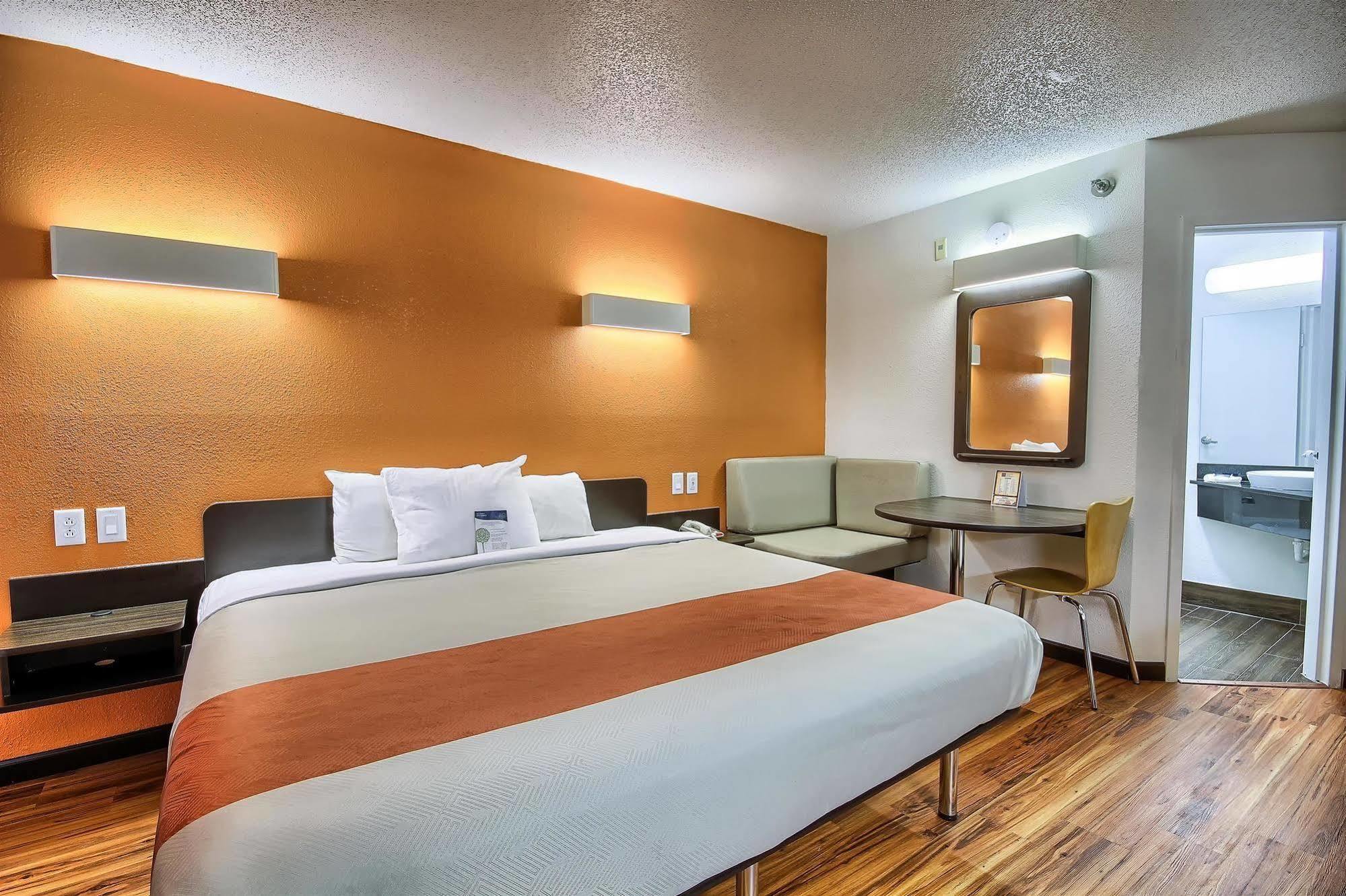 Motel 6-Columbus, Oh - West المظهر الخارجي الصورة