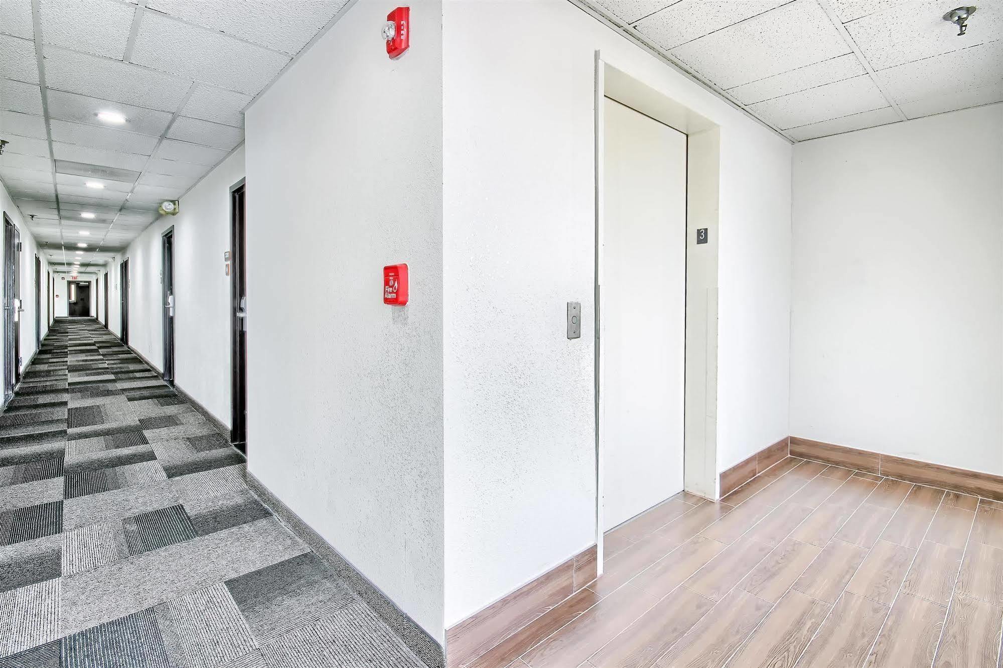 Motel 6-Columbus, Oh - West المظهر الخارجي الصورة